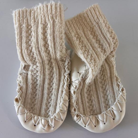 Nowali Sz 16/17 Cream Cotton Blend Leather Sole Moccasins - Picture 1 of 4